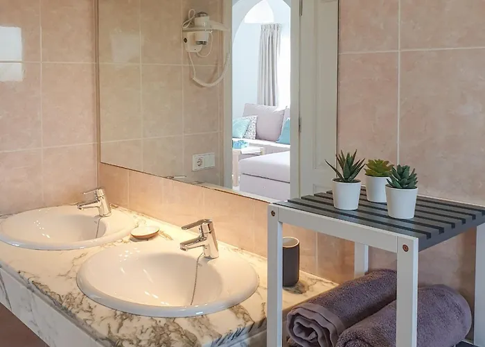 Casa Teguise - 1b 2 By Escape * Puerto del Carmen (Lanzarote)